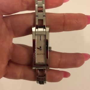 Gucci G link watch